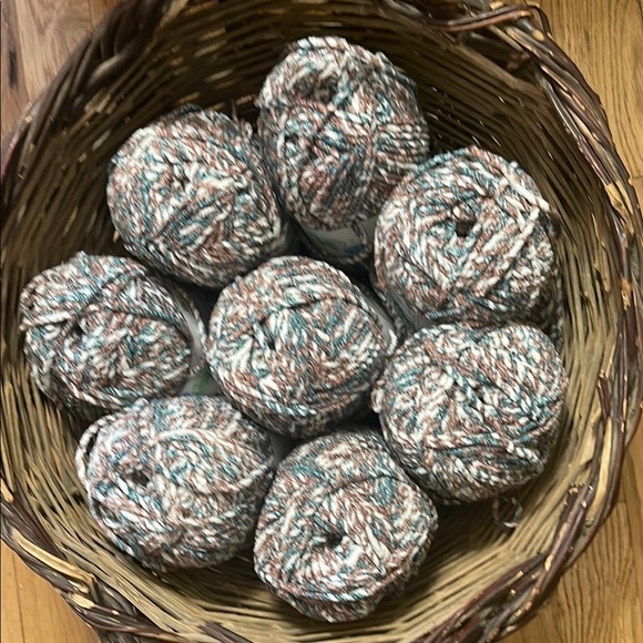 YARN—Loops & Threads 8 skeins - Picture 1 of 4